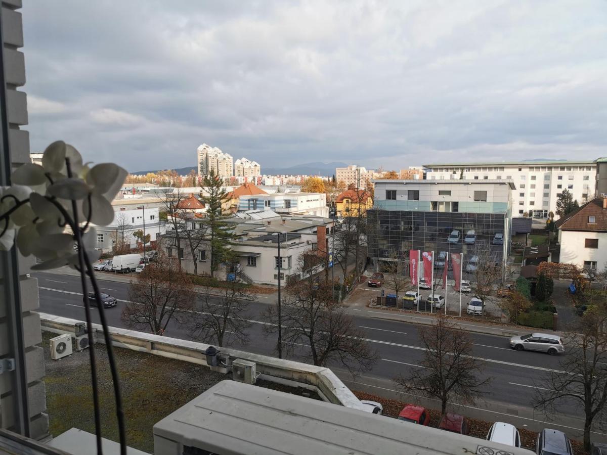 Dunajska Apartment Любляна Екстериор снимка